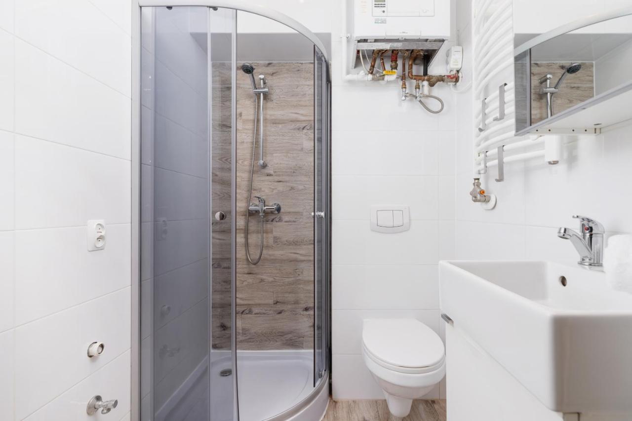Bosacka Cracow By Renters Appartement Krakau